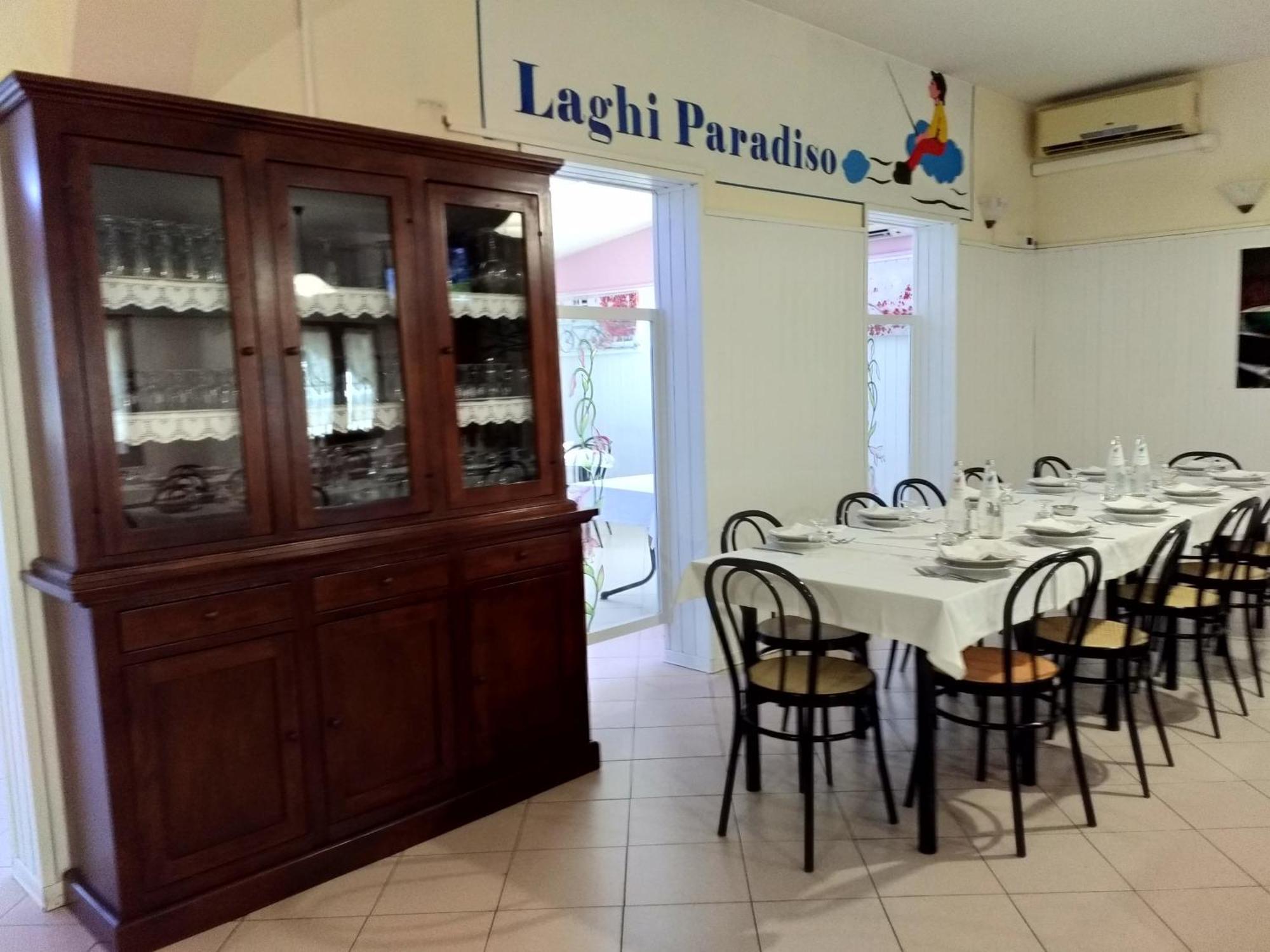 Laghi Paradiso Rovereto sulla Secchia 外观 照片
