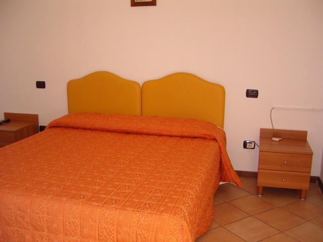 Laghi Paradiso Rovereto sulla Secchia 外观 照片
